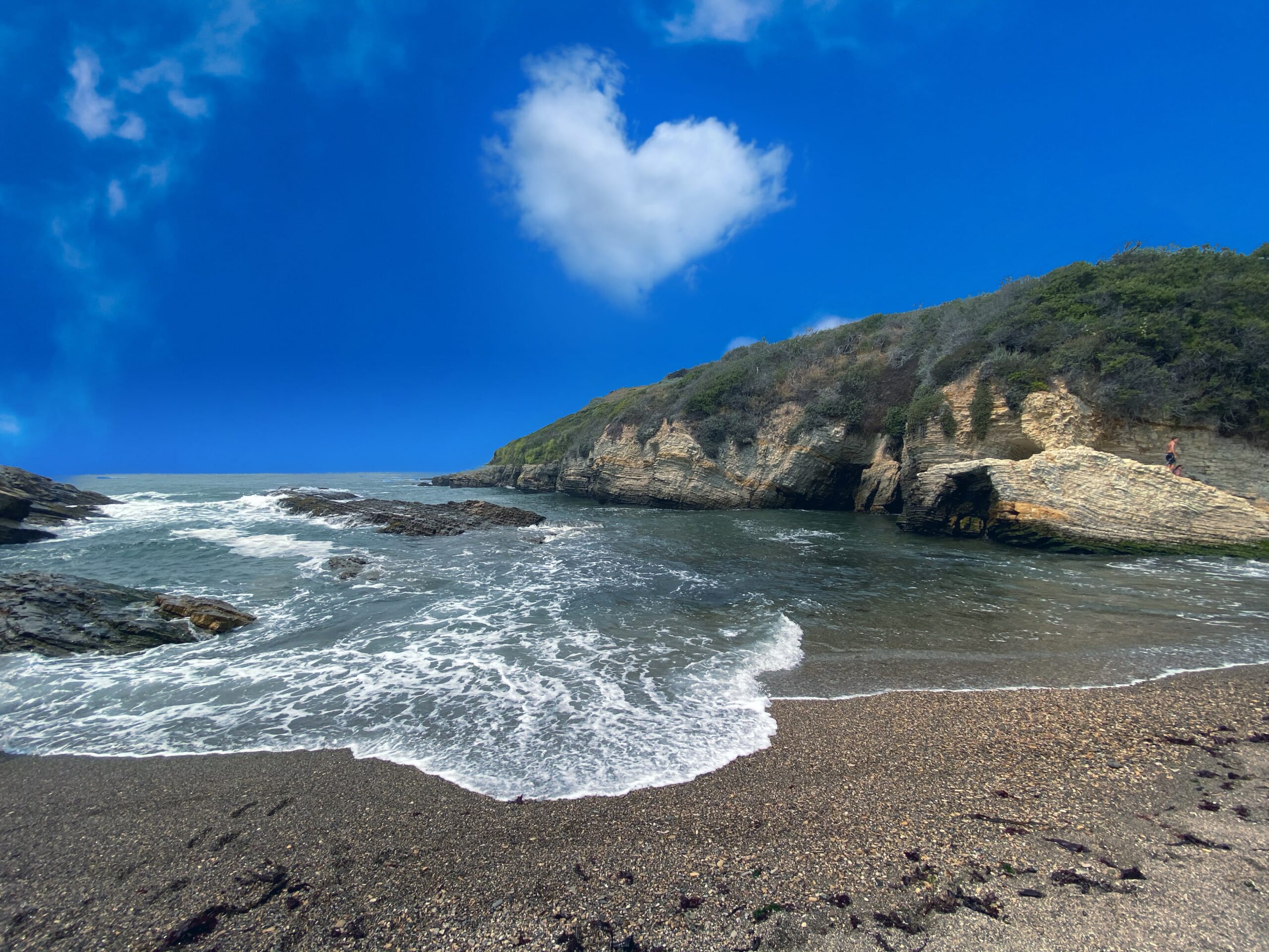 Montaña de Oro with heart shaped cloud